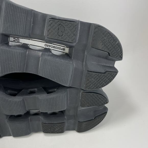 On Cloud Cloudmonster Sensa Slip On Athletic Shoes Men Size 11 Triple Black